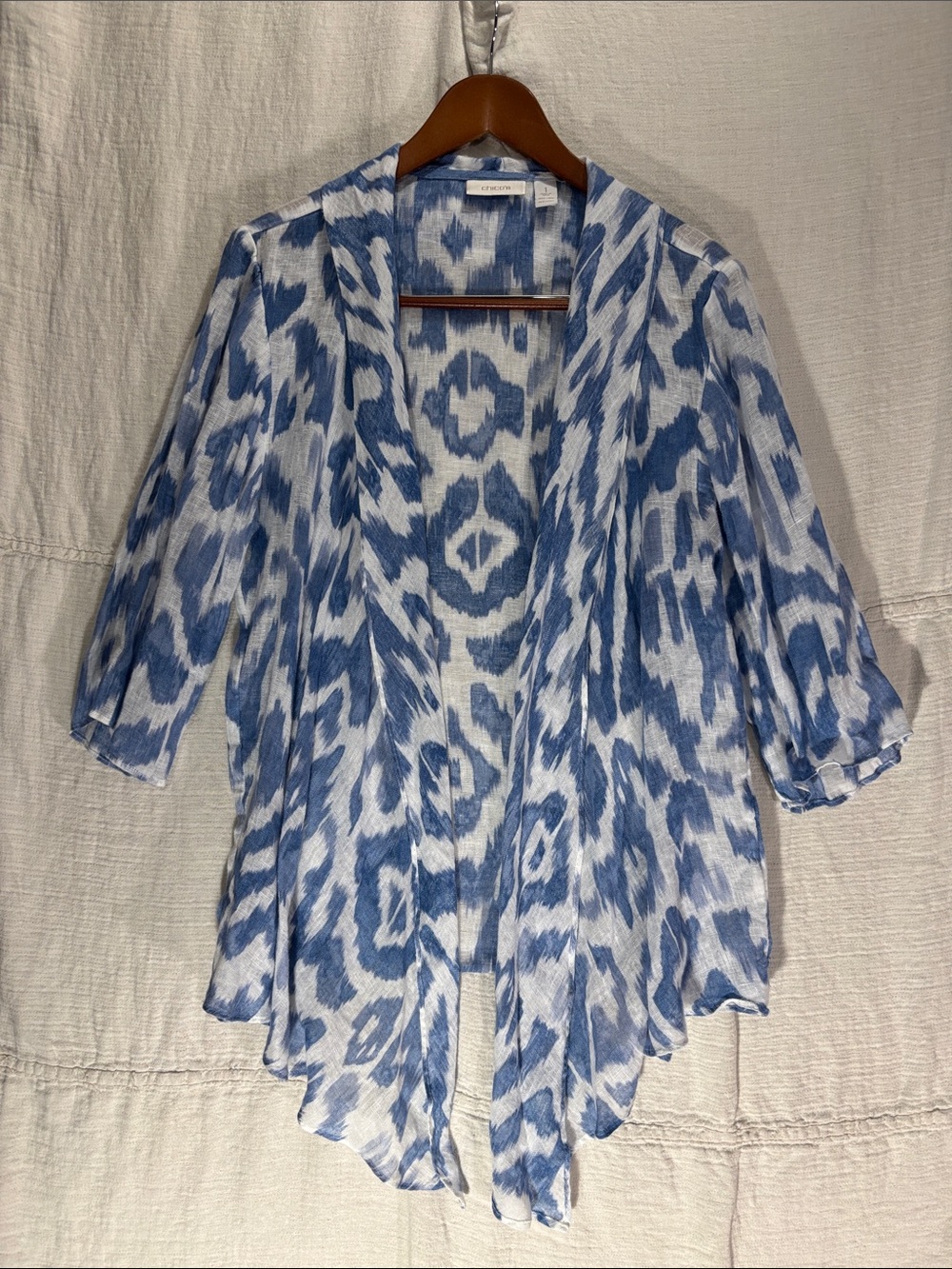 Chico's Blue & White Ikat Linen Open-Front Draped Cardigan Size 1 Medium